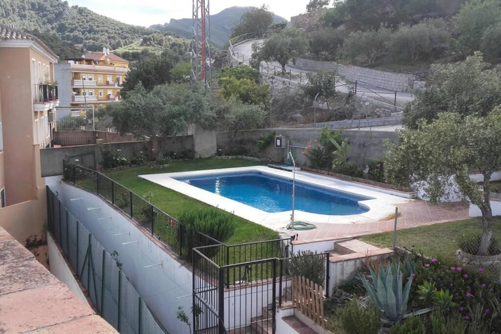 モンダAcogedor Duplex A 15Min De Marbellaアパートメント エクステリア 写真
